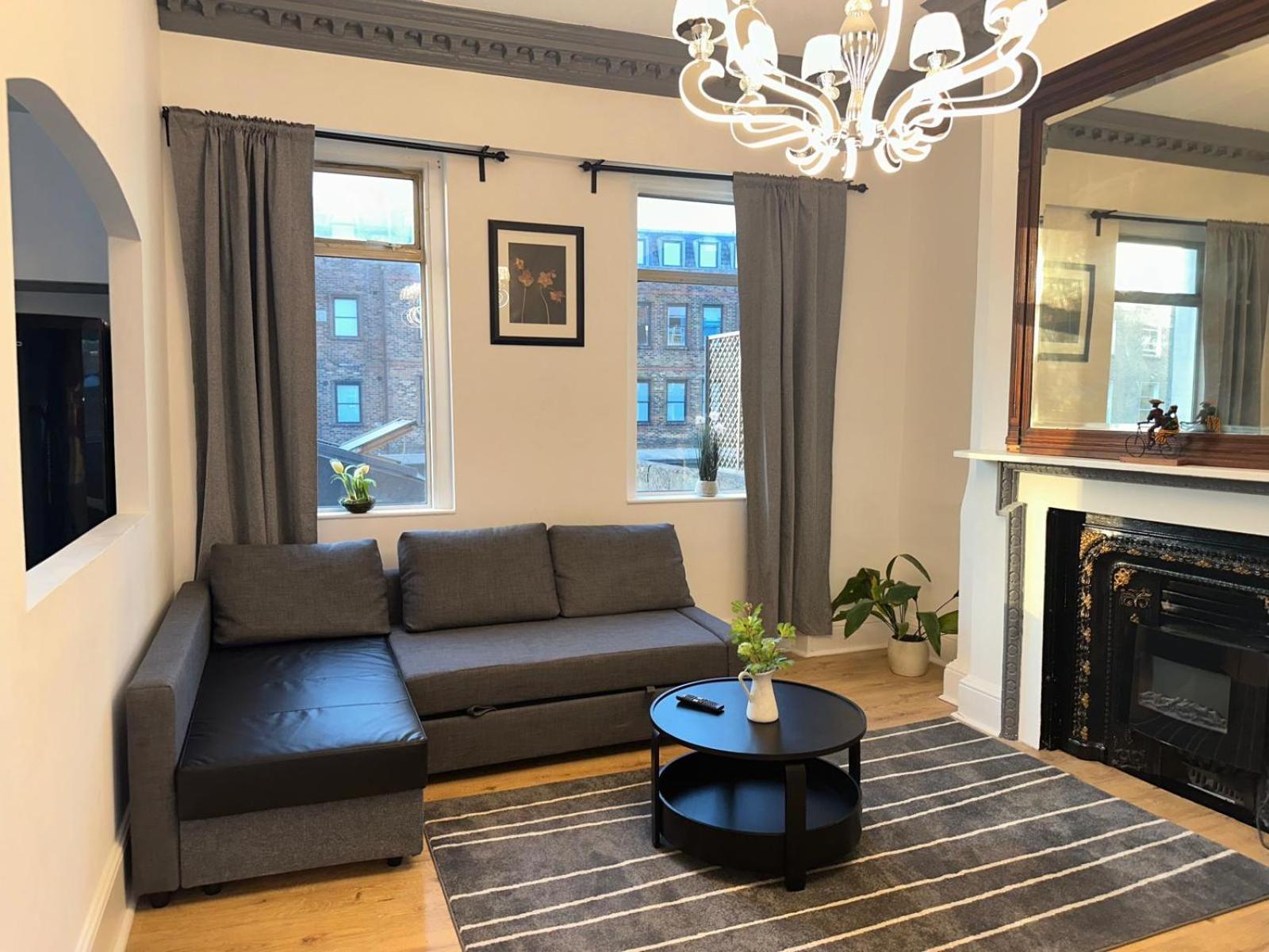 First Floor One Bed Apartment In Central West Londres Extérieur photo